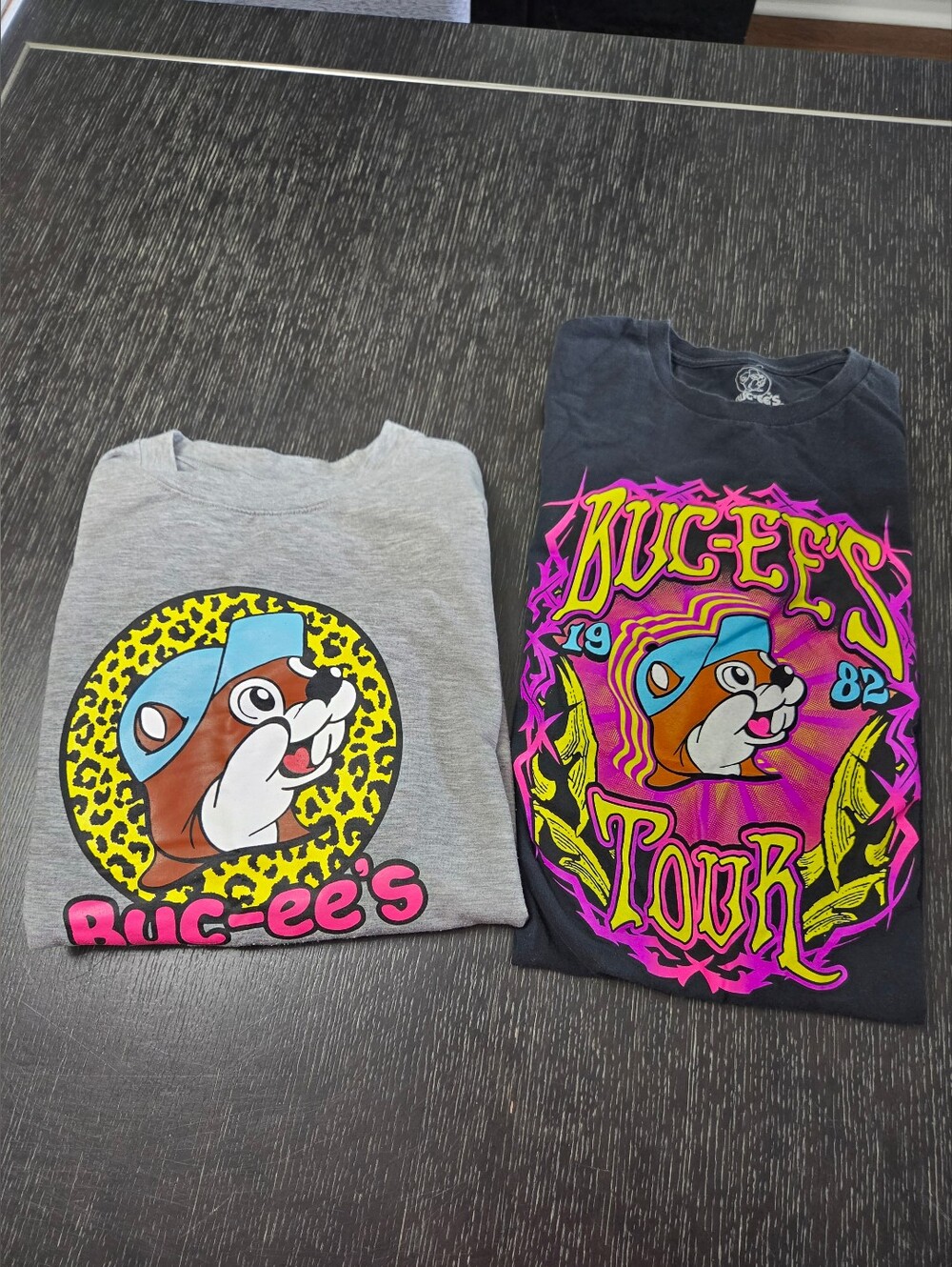 Buc-ee's 2 Pieces One Gray Sweat Shirt And Black T Shirt Both Size Medium
